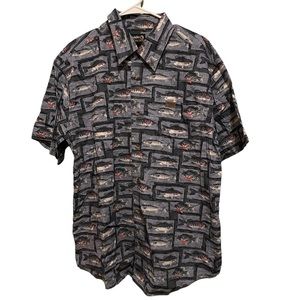 Guide Series Button Up Short Sleeved Cotton Fish Shirt.  Size L